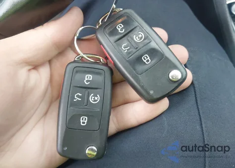 2020 Volkswagen Passat 2.0T R-Line из США, поврежденный, VIN 1VWMA7A33LC026012